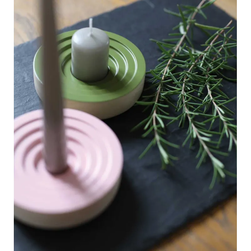 Bougeoir Woogie vert en frêne – Touche scandinave cosy
